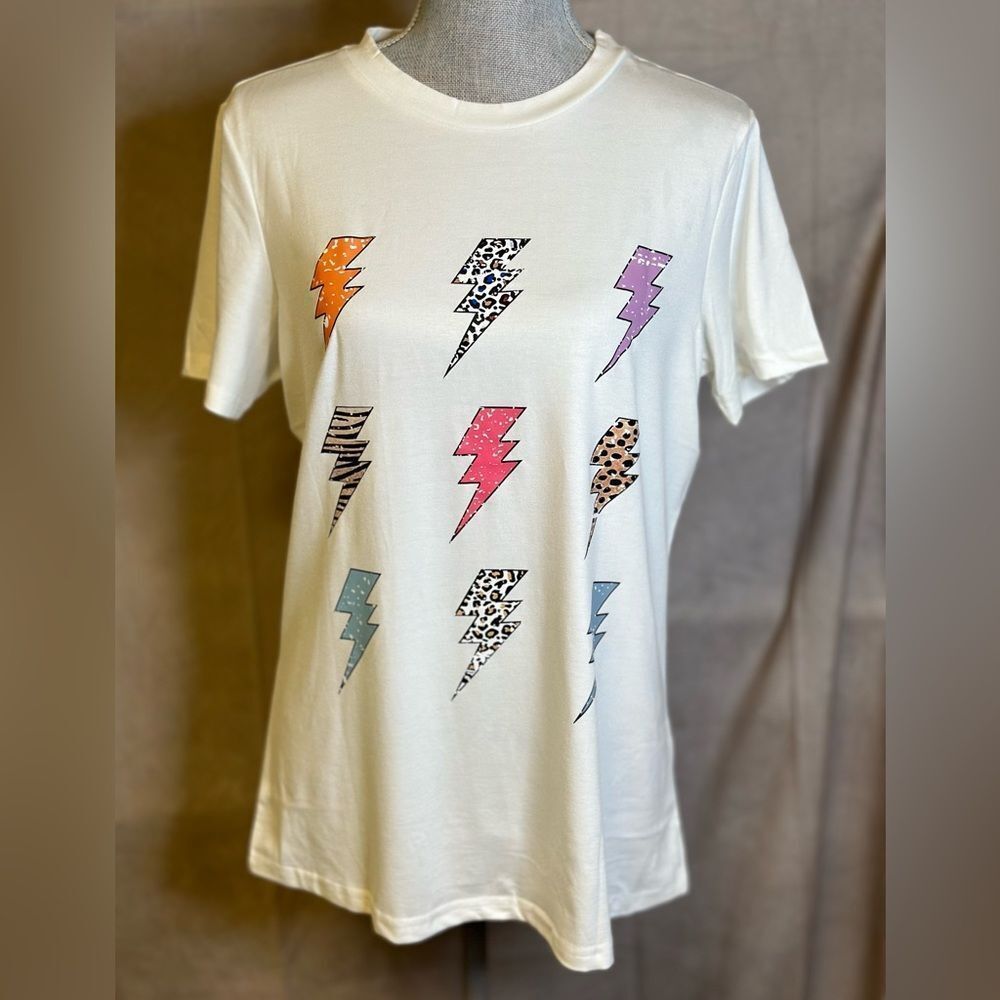 Tshirt  - Picture 4 of 4